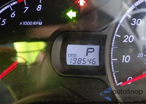 2013 Toyota Sienna L V6 7 Passenger z USA, uszkodzony, nr VIN 5TDZK3DCXDS365540